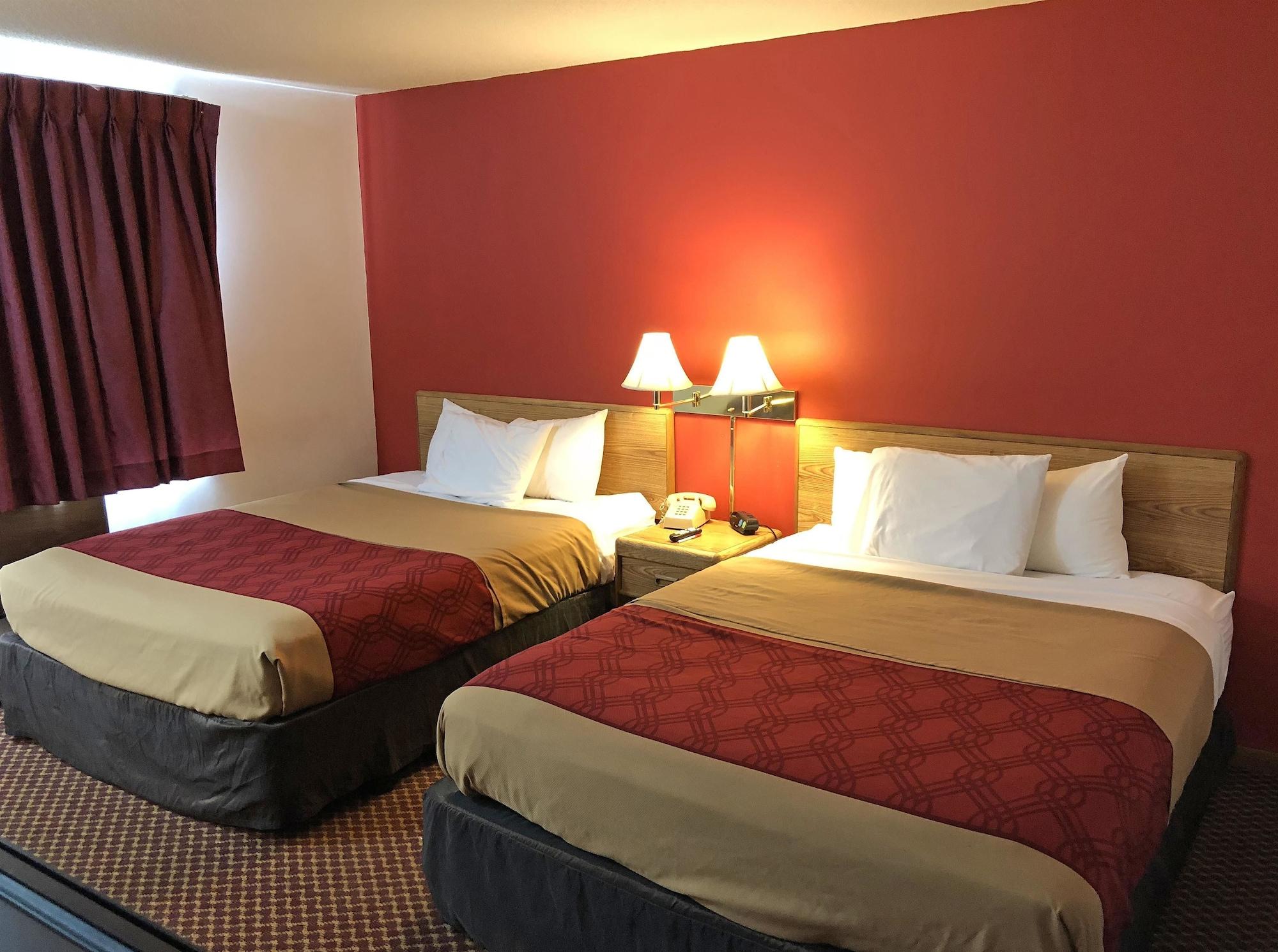 Travelodge By Wyndham Escanaba Dış mekan fotoğraf