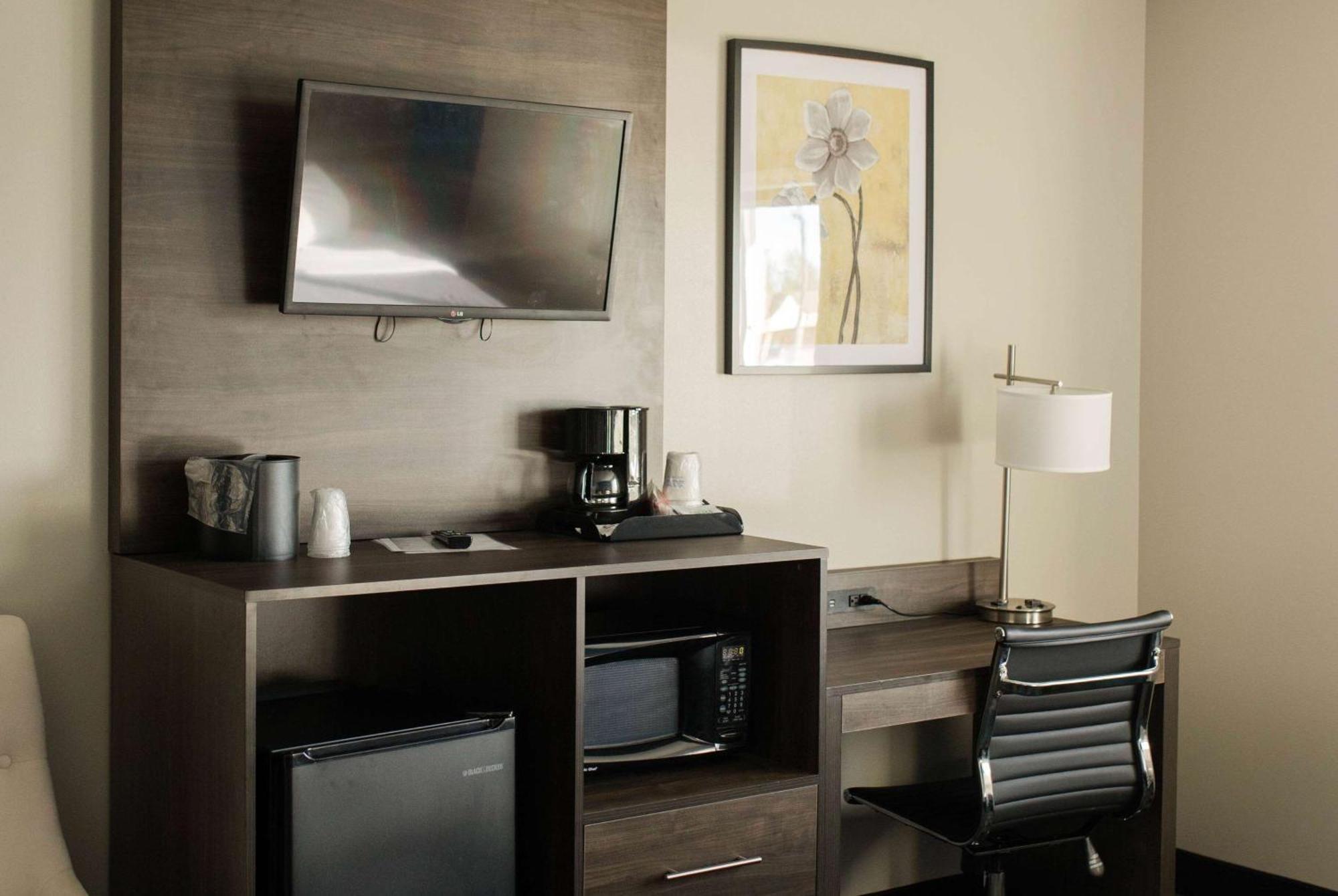 Travelodge By Wyndham Escanaba Dış mekan fotoğraf